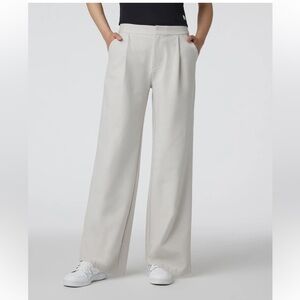 Vuori Women's Elegant Cream Wide-Leg Pants